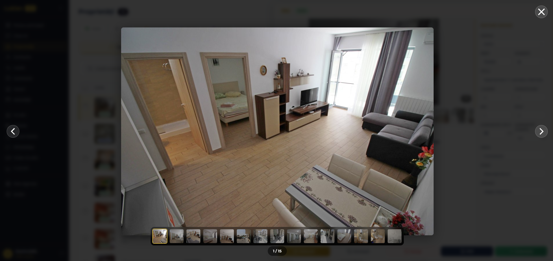 Galerie cu editare și reordonare